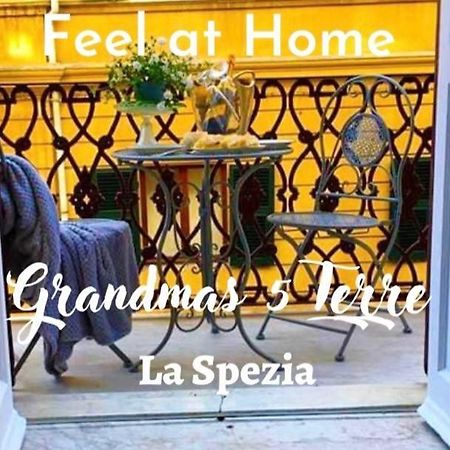 Grandmas 5 Terre Villa La Spezia Bagian luar foto